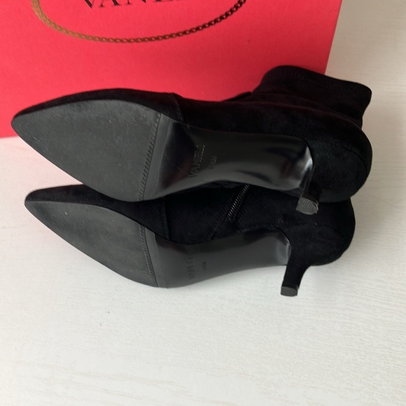 Vaneli Tale Black Punto Super SU Kitten Heel Booties (Size 6.5) - Picture 9 of 15